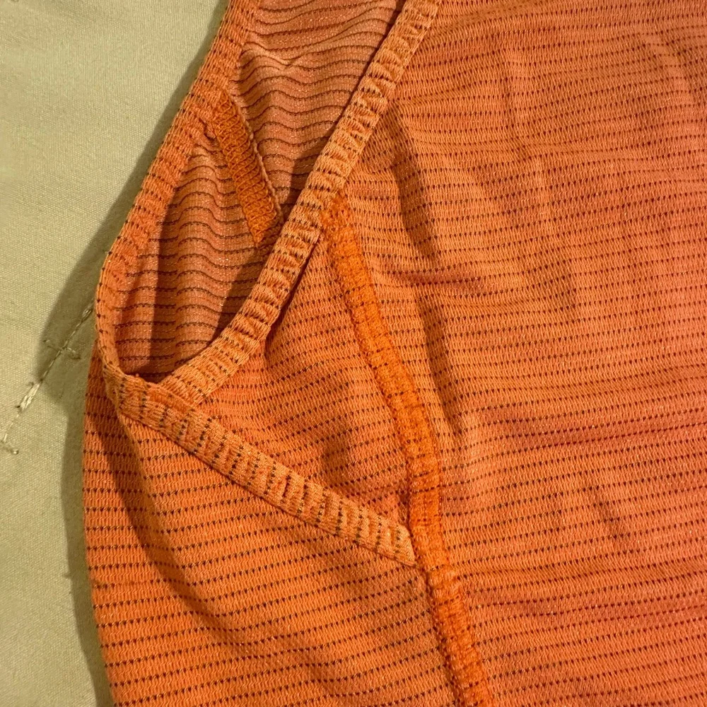 LULULEMON Orange unique Tank Sz 8 - Picture 7 of 9